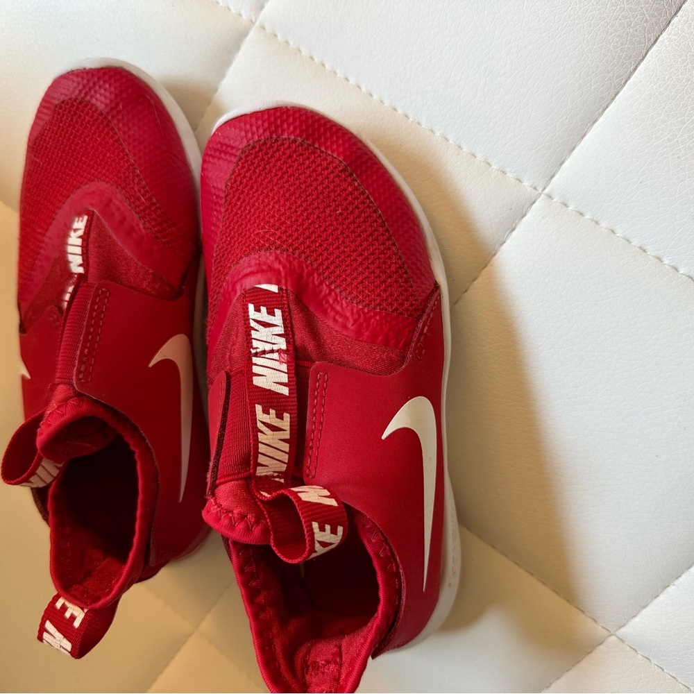 Nike Red Sneakers Slip-On Sock-Like Fit